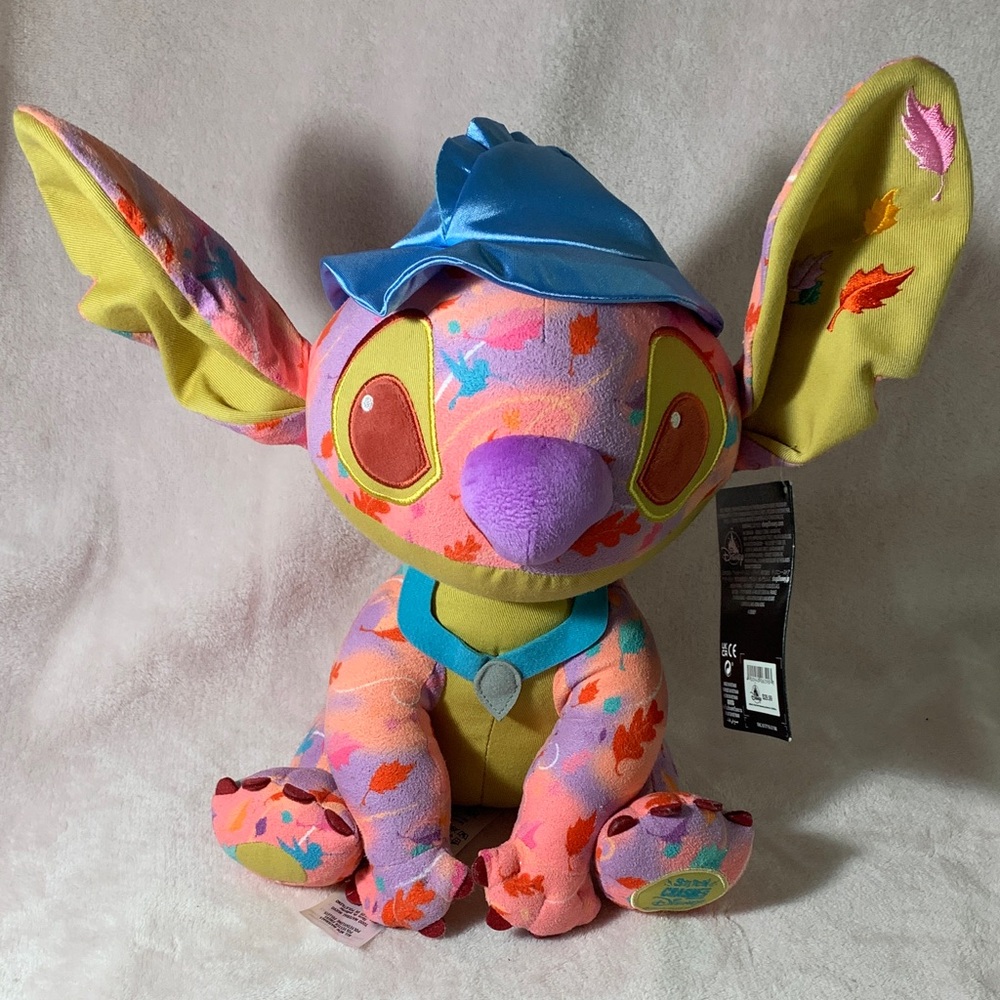 Stitch Crashes Disney Pocahontas Limited Release 10 of 12 Colorful Plush Toy 12”
